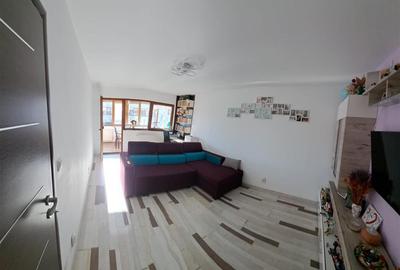 Apartament cu 3 camere decomandat în Berceni - 7