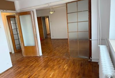 Apartament 3 camere Primaria sectorului 1 - 3