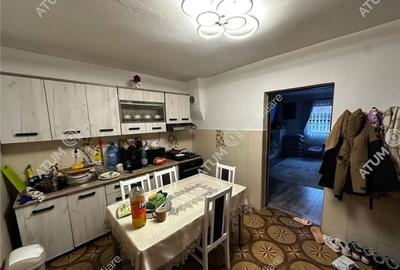 Casă cu 4 camere cu Teren 863 Mp în Turnișor - 3