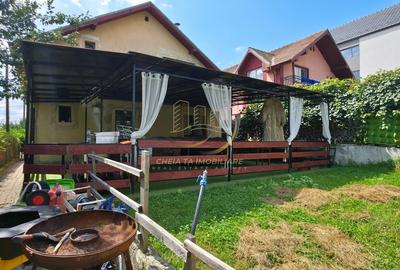 Casă cu 5 camere cu Teren 750 Mp în Central - 2