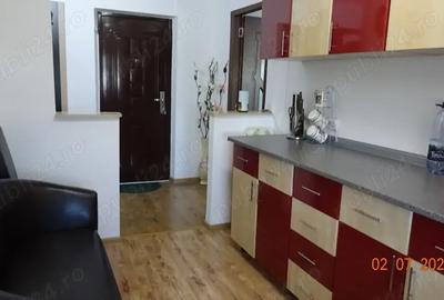 Apartament cu 2 camere decomandat în Central - 2
