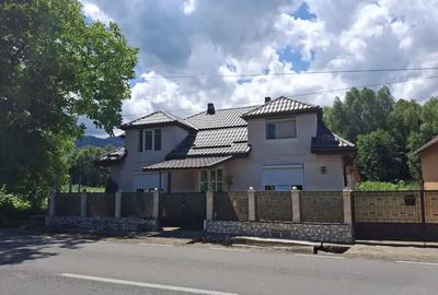 Casă cu 3 camere în Cornișoru - 12