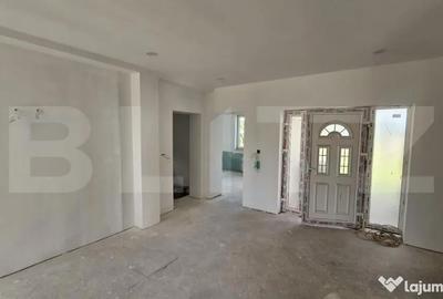 Casă cu 5 camere cu Teren 1000 Mp în Vetiș - 7