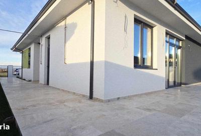 Casă cu 3 camere cu Teren 440 Mp în Nufărul - 7