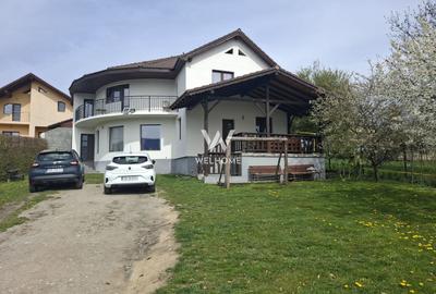 Casă individuală cu 6 camere cu Canalizare în Vest - 12