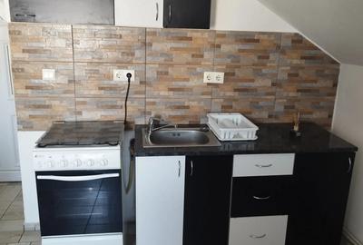 Inchiriez apartament la casa - 5