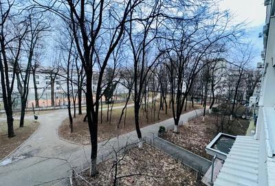 Drumul Taberei - Romancierilor Bloc Tip OD 3 camere etaj 2 liber - 13