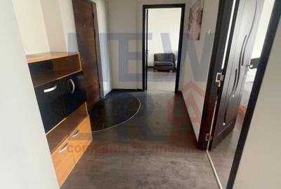 De vanzare apartament 2 camere, Salajan - 2