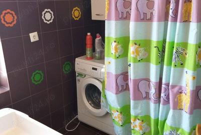 Apartament cu 4 camere semidecomandat în Bragadiru