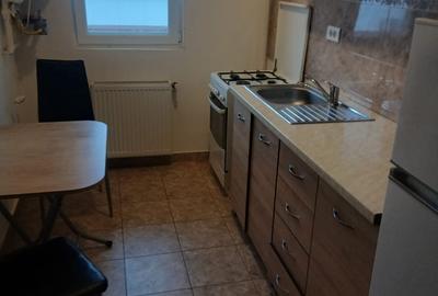 Apartament cu 2 camere decomandat în Central - 3
