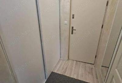 Garsonieră decomandată în Central - 1