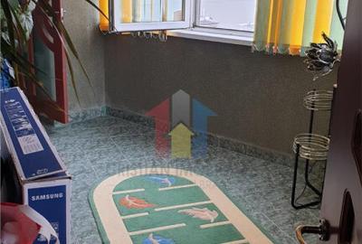 Vedere Dunare-Hexagoane 3 camere 100mp SUPER Mobilat Utilat - 12