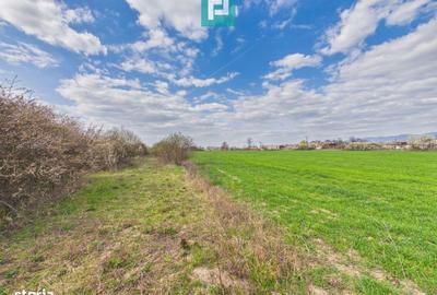 Spațiu comercial, în Gura Văii - 1