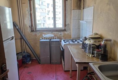 Dristor, 5 minute metrou, mall Park Lake si parc IOR, Laborator, bl. 1982 - 3