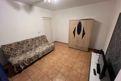 Apartament cu 2 camere, mobilat în Sud - 2