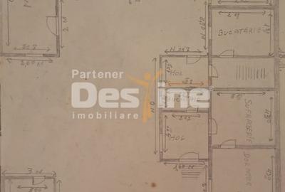 Casă individuală cu 4 camere cu Canalizare în Tei - 7