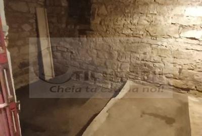 APARTAMENT ULTRACENTRAL , PIATA UNIRII, CUZA VODA 70 MP PLUS CURTE - 57