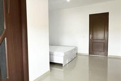 Hotel/Pensiune, de 500 mp, în Vest - 37