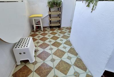 Apartament cu 3 camere semidecomandat, mobilat în P-ța Ovidiu - 9