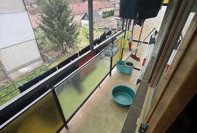 Apartament cu 2 camere decomandat în Livada - 8