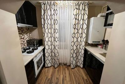 Apartament cu 3 camere semidecomandat în Central - 7