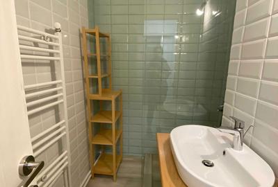 Garsonieră decomandată în Central - 1