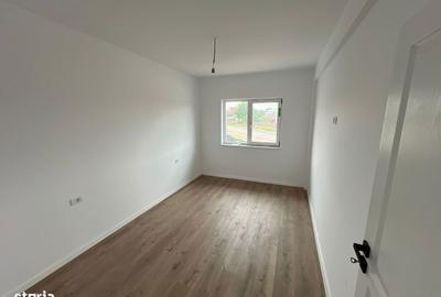 Casă cu 4 camere semidecomandat cu Teren 400 Mp în Miroslava - 16