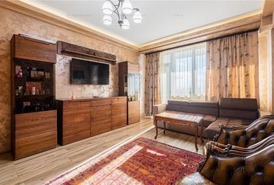 Apartament cu 2 camere decomandat, mobilat în Tractorul - 3