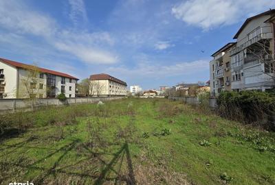 Teren de 5000 mp, în Drumul Taberei