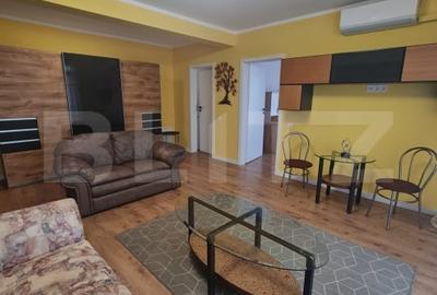 Apartament semidecomandat, 52,5 mp utili, lift, boxa, garaj dublu, zona Terra - 1