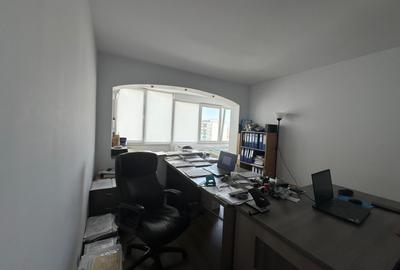 Apartament 2 camere 50 mp -  etaj 9/10  - balcon - B-dul Mihai Viteazu Apartament 2 camere 50 mp -  etaj 9/10  - balcon - B-dul Mihai Viteazu - 2