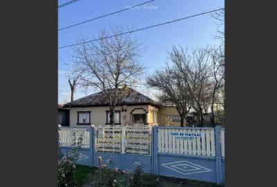 Casă cu 3 camere în Ulmeni - 3