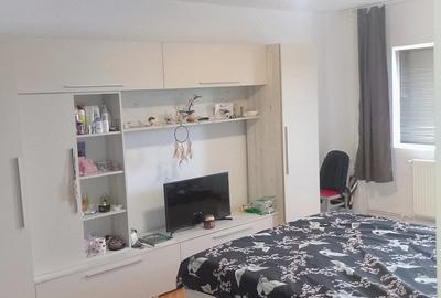 Apartament cu 2 camere decomandat în Lunei - 2