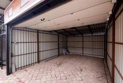 RECO Casa  cu 4 camere la 5 minute de centru (Olosig) -Oradea-curte si acces aut - 30