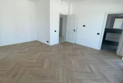 Casă cu 4 camere în Tamași