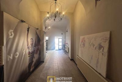 Spatiu comercial de inchiriat zona Bou Rosu - 3