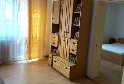Apartament cu 2 camere decomandat în Central - 2