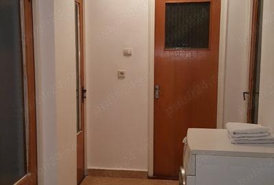 Inchiriez apartament cu 3 camere Inchiriez apartament cu 3 camere - 1