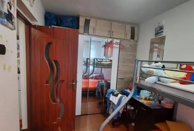 Vanzari Apartamente 2 camere CARTIERE ANTIAERIANA