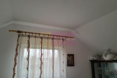 BARCANESTI -  casa +curte+teren 16k mp - 30