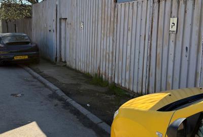 Casă cu 4 camere în Central - 1