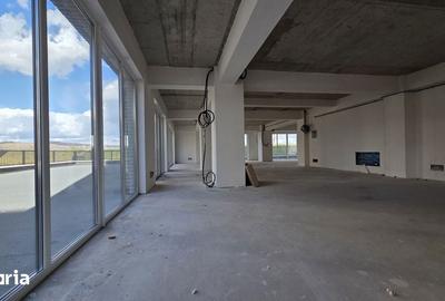 Spațiu comercial, de 40 mp, în Central - 2