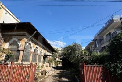 Casa de vanzare pentru renovare sau demolare zona pre Casa de vanzare pentru renovare sau demolare zona pre - 2