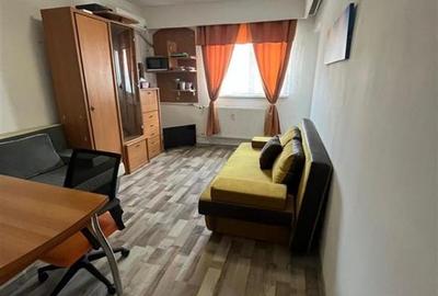 Garsonieră decomandată în Gară - 2