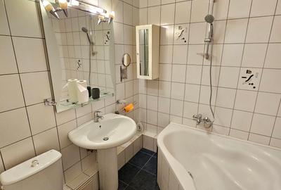 Stefan Cel Mare/Eminescu/Bloc Reabilitat/Ap 2 Camere La Cheie/6 Minute Metrou/ - 11