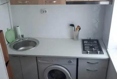 Garsonieră în Complex Studențesc