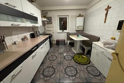 Apartament cu 4 camere decomandat în Frumoasa - 11
