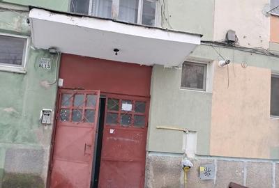 Apartament cu 2 camere nedecomandat în Central - 2