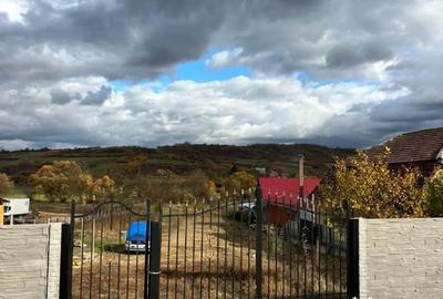 Teren de 1700 mp, în Copăcel - 2