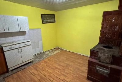 De vanzare casa la 10 min de Roman, 3 camere 2 bai, teren 585 mp, 39.000 euro - 7